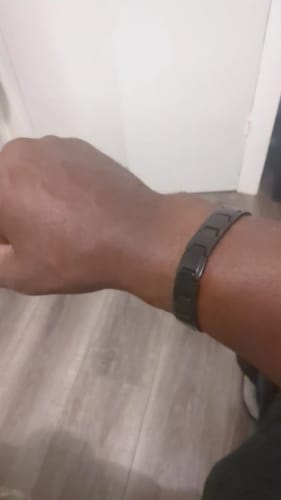 Customer photo review of Health bracelet - Magnetotherapy bracelet for men