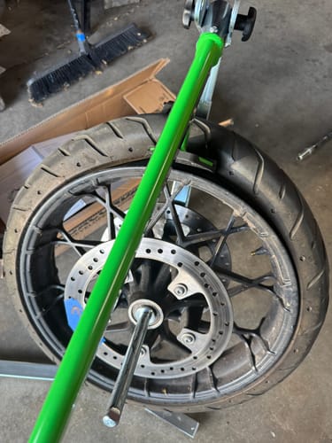 Customer photo review of Rabaconda Street Bike Tire Changer