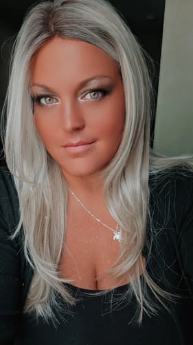 Customer photo review of Hollywood Mono