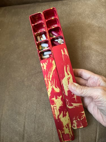 Customer photo review of Weekly AM-PM Pill Case 2.0