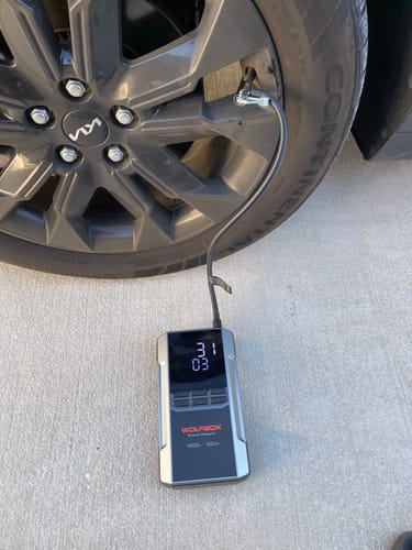 Customer photo review of Jump Starter with Air Compressor | Wolfbox MegaVolt 24Air