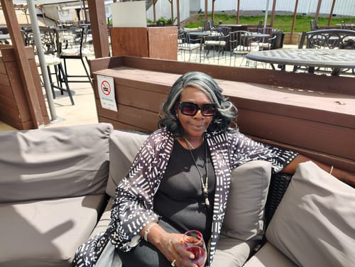 Customer photo review of Sensationnel Dashly Salt & Pepper HD Deep Side Part Lace Front Wig - SP LACE UNIT 6