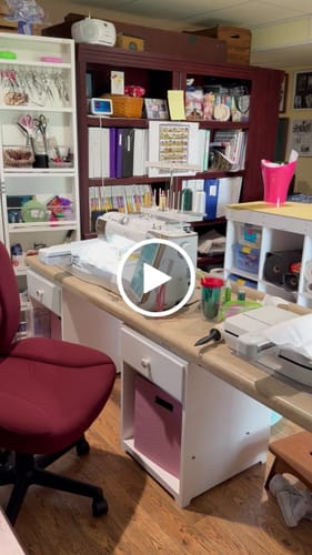 Customer video review of Horn of America Deluxe Adjustable Sewing Chair