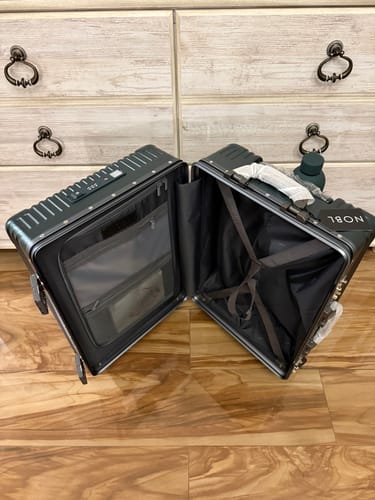 Blanca F. review of Carry-On: All-in-One image 1 out of 3