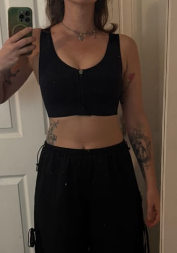 Customer photo review of AlignMe Zipper Posture Sports Bra For Women