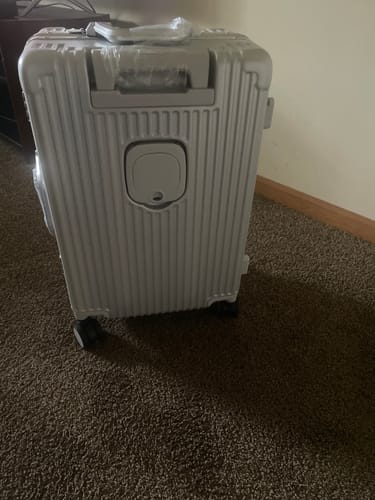 Arnetta D. review of Carry-On: All-in-One image 1 out of 1