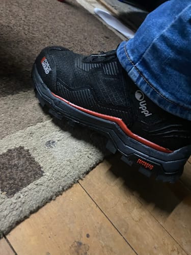 Customer photo review of Botín de Seguridad Lippi Stratos Mid Rojo