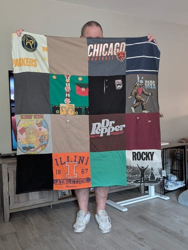 Noelle N. review of Premium T Shirt Quilt image 1 out of 3