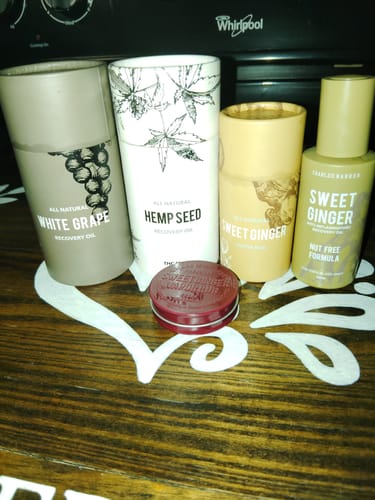Customer photo review of Extra Strength Sweet Ginger Vapor Rub