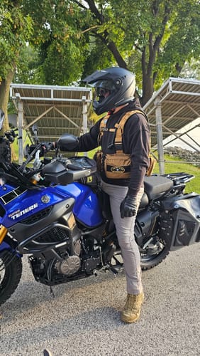 Customer photo review of THE PACK VEST