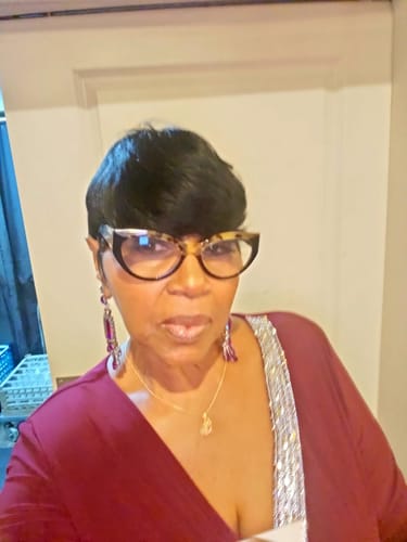 Customer photo review of Outre 100% Human Hair Premium Duby Wig - PIXIE MOHAWK