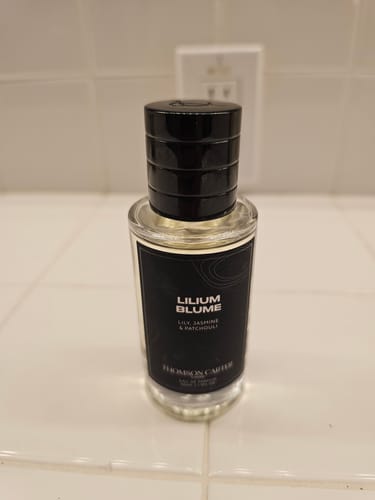 Customer photo review of Smoke & Mirrors | Eau de Parfum