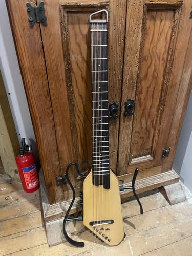 Customer photo review of Donner HUSH™ I PRO Acoustic-Electric Travel Guitar