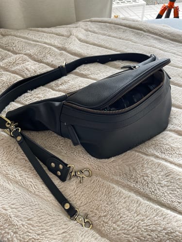 Customer photo review of LOULEX fanny pack