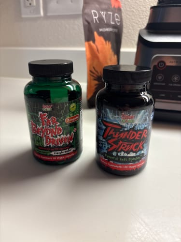 Customer photo review of Thunderstruck