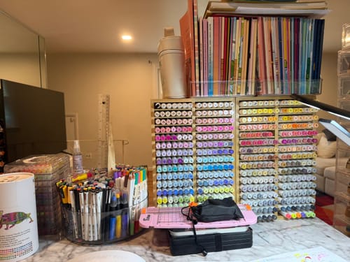 Customer photo review of Ohuhu Bamboo Marker Organizer