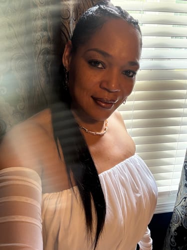 Customer photo review of Annora Mesh Long Sleeve Ruched Midi Dress - Black