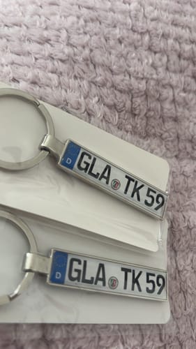 Customer photo review of Kennzeichen Schlüsselanhänger Mini Nummernschild Metall