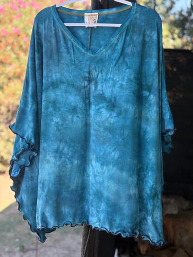 Customer photo review of Kaftan Tunic (Curate the Rainbow)