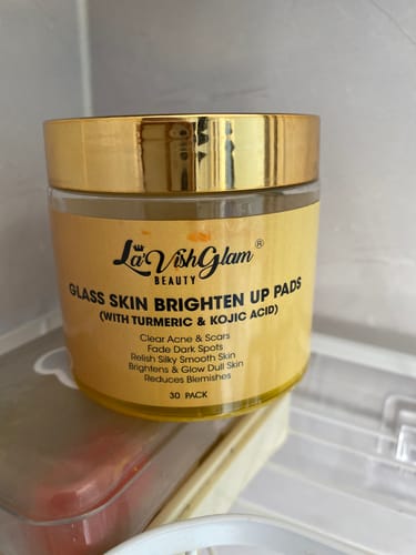 Customer photo review of Glass Skin Brighten Up Pads (Turmeric & kojic acid)