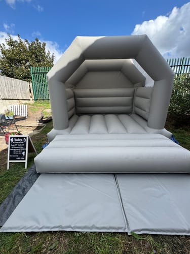 Customer photo review of Kids A Frame Bouncy Castle