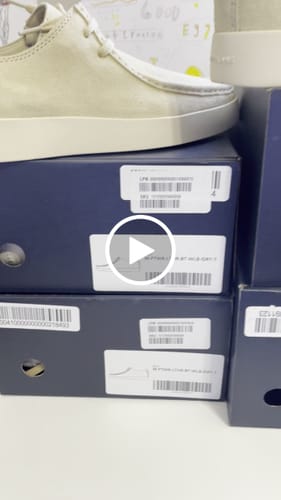 Customer video review of Everlane NIB Men's "The Desert Shoe"