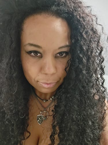 Customer photo review of CurlyMe 3 In 1 Half Wig Water Wave Glueless Install Half Wig With Adjustable String Beginner Friendly