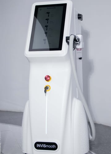 Customer photo review of InviSmooth® Luxury Diode Laser (4 Wavelengths, Flexible Spot Size)