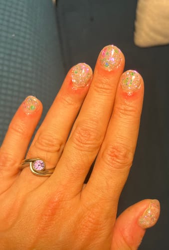 Customer photo review of D480 Vanity Pink Glitter Dip Powder