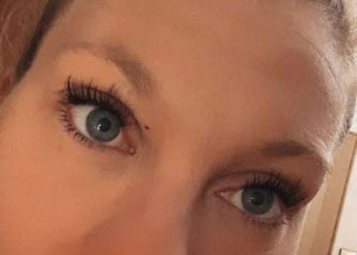 Tanja H. review of Bare Naked - Pre-Glued Lashes image 1 out of 1