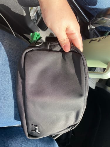 Customer photo review of Daily Belt Bag
