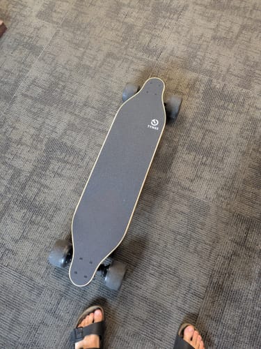 Customer photo review of Tynee® Ultra Hub Motor Electric Skateboard & Longboard