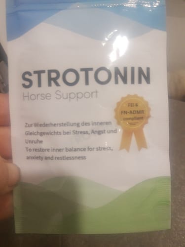 Customer photo review of Strotonin Horse Support