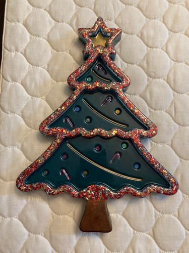Customer photo review of 12x8.6x1.0" Limited Edition Christmas Tree Tray Silicone Mold