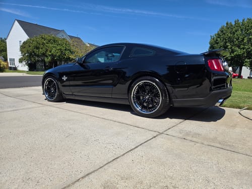 Customer photo review of CUSTOM 2-PIECE DEEP DISH FORGED WHEELS : RV-DR08D