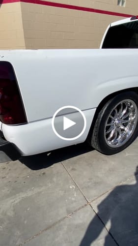 Customer video review of Decked Out - 16oz. w/ Spray Bottle