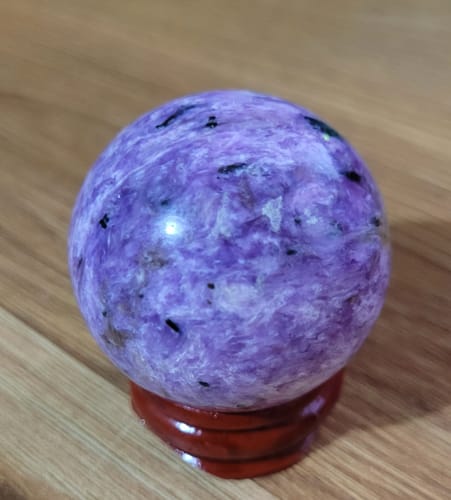 Customer photo review of Chariote Sphere ~ Specialty Crystal