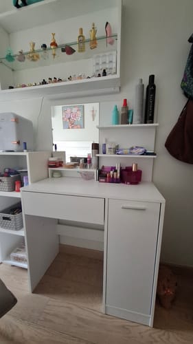 Customer photo review of Τραπέζι Μπουντουάρ Μακιγιάζ Μεικαπ Τουαλέτας Κρεβατοκάμαρας Καθρέφτης Ντουλάπι Λευκό B34-RDT119W01