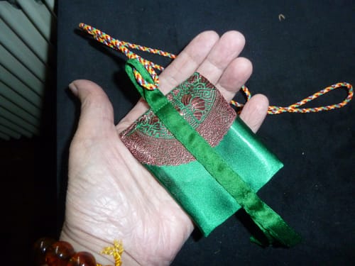 Customer photo review of Grande amulette Tibétaine Dtagrol des 21 tara - Libération par la vue et le toucher.