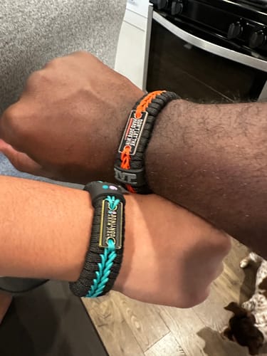 Customer photo review of "Continue ;" - Paracord Bracelet