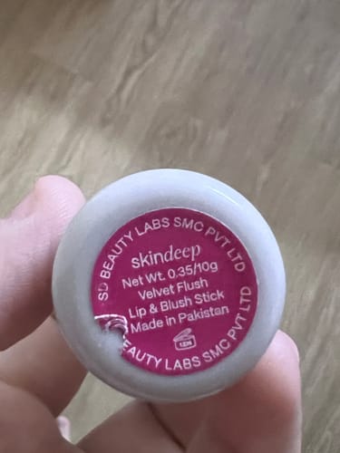 Customer photo review of VELVET FLUSH - Lip+Cheek Blush