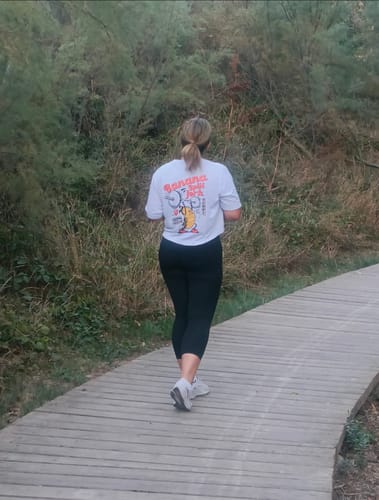 Customer photo review of SUDADERA OVRSZ COCONUT BURPEE KING UNISEX