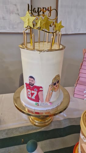 Customer photo review of A5 Rectangle Custom Edible Icing Image