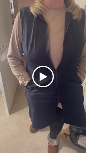 Customer video review of Carefree Lightweight Long Vest
