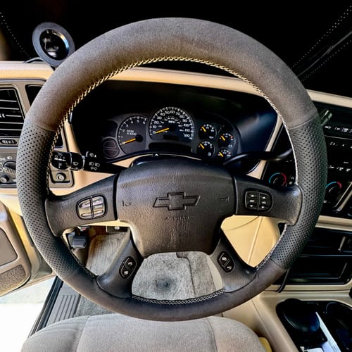 Customer photo review of Chevrolet Silverado 1500 2500 3500 Classic Avalanche Express Suburban Tahoe TrailBlazer 2001-2006