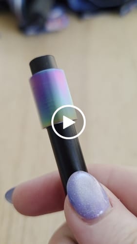 Customer video review of OIL SLICK Weighted Spinner Pen with 4 refills - Ultimate Desk Tool