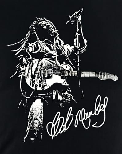 Customer photo review of V-neck jersey t-shirt