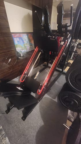 Customer photo review of RitFit GAZELLE PRO 3-In-1 Leg Press and Hack Squat Machine