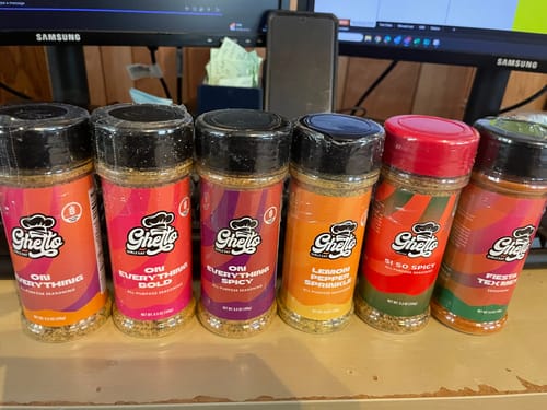 Customer photo review of On Everything