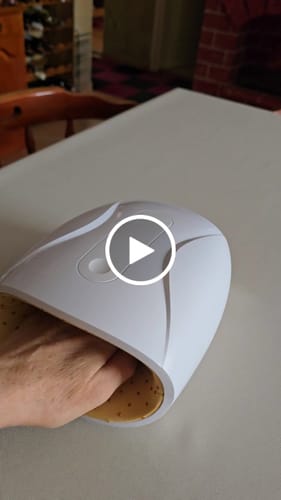 Customer video review of HandCare+ Regeneráló Kézmasszírozó